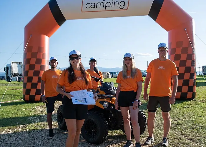 مكان تخييم Easy