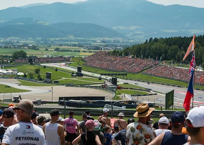 مكان تخييم Easy