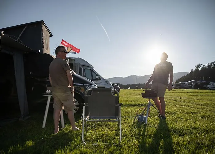 مكان تخييم Easy *